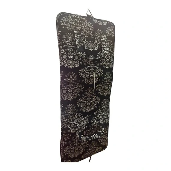 Vera Bradley Floral Hanging Organizer - Picture 2 of 6